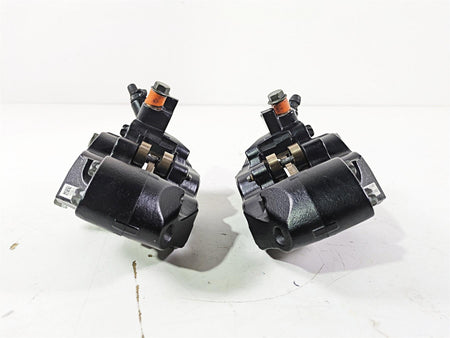 2019 Indian Chieftain Limited Front Brake Caliper Set 1912390 1912391 {{ shop.shopifyCountryName }} - Mototech271