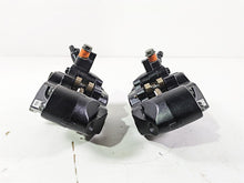 Load image into Gallery viewer, 2019 Indian Chieftain Limited Front Brake Caliper Set 1912390 1912391 | Mototech271
