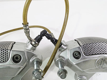 2006 Harley VRSCR Street V-Rod Front Brake Caliper Set Silver 44505-06A 44506-06 {{ shop.shopifyCountryName }} - Mototech271