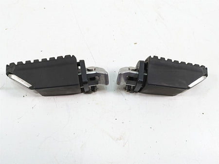 2012 Triumph Tiger 800XC ABS Rear Passenger Footpeg Set T2084401 T2084402 {{ shop.shopifyCountryName }} - Mototech271
