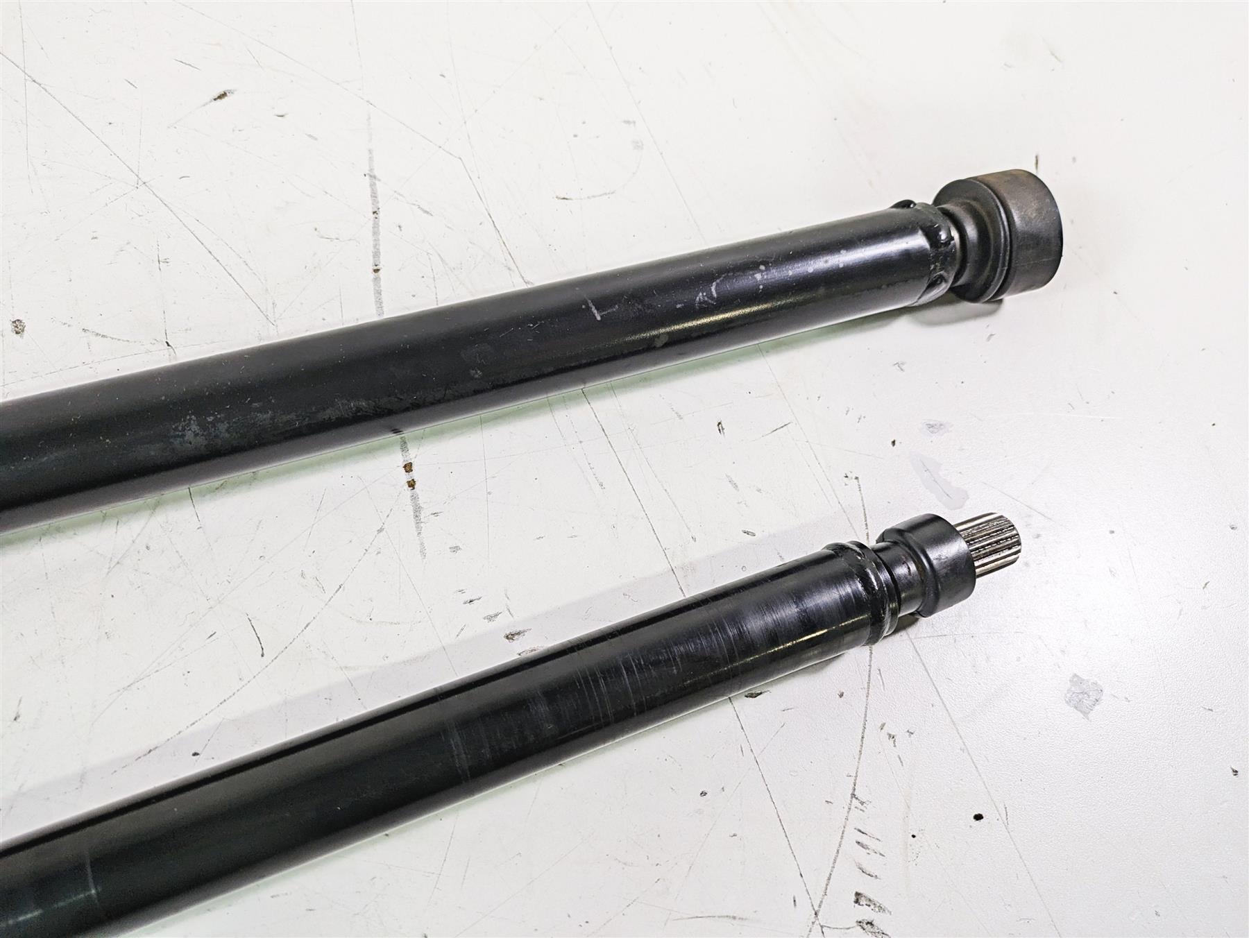 2022 Yamaha YXZ1000 R Center Prop Axle Drive Shaft Set B5H-46172-10-00 {{ shop.shopifyCountryName }} - Mototech271