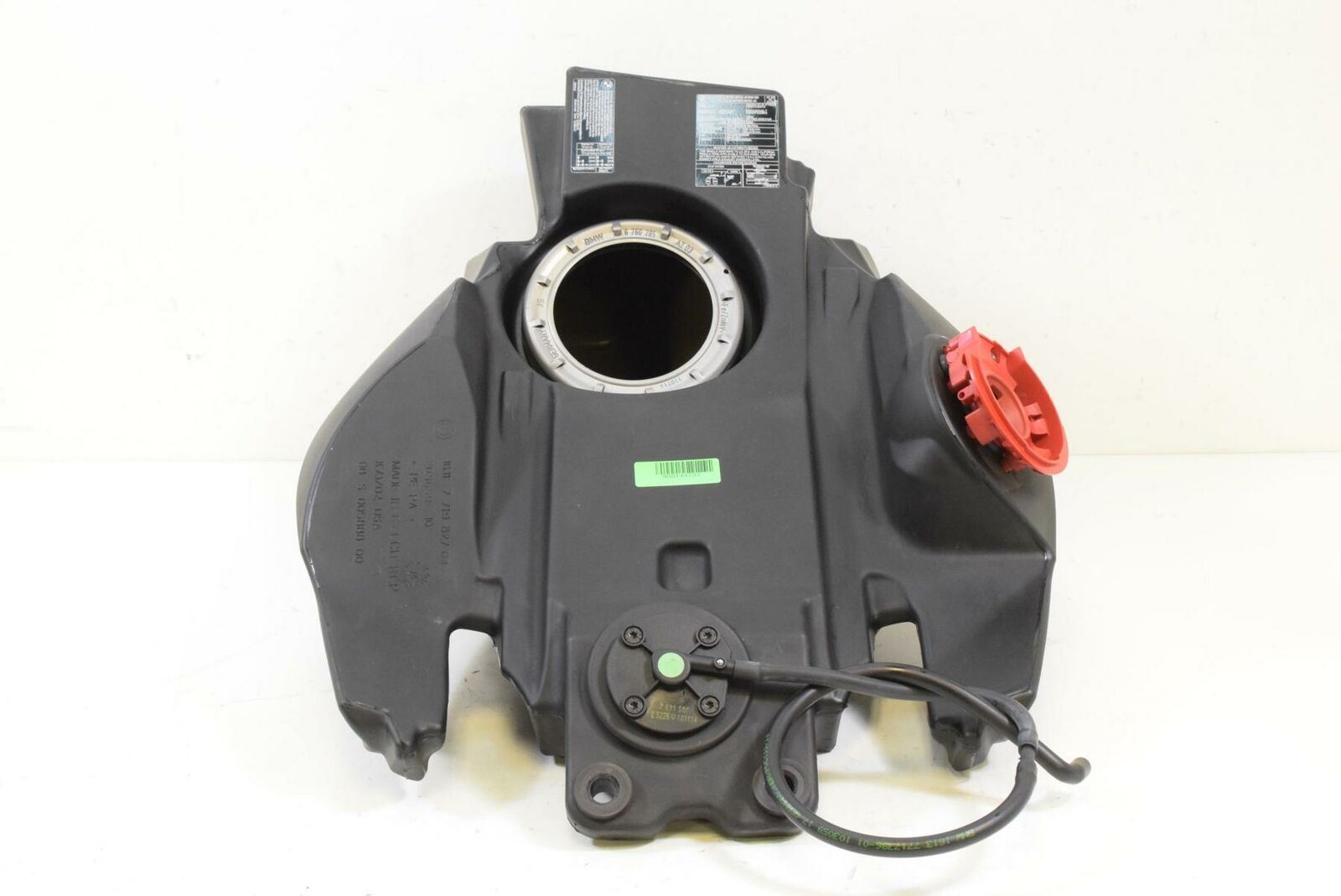 2015 BMW F800 R K73 Fuel Gas Petrol Reservoir Tank 16118529408 {{ shop.shopifyCountryName }} - Mototech271