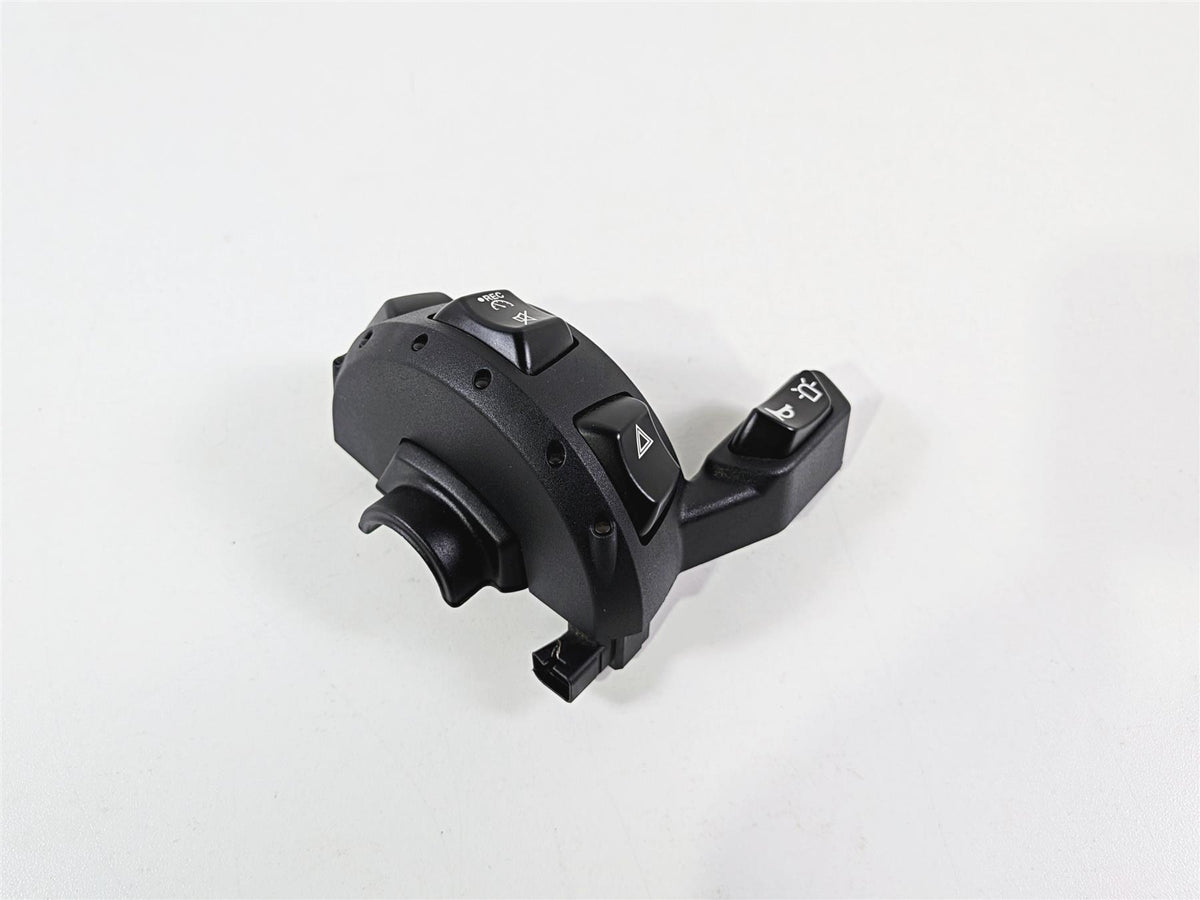 2023 BMW R1250RT RTP K52 Right Auxiliary Hand Control Switch 8394482 61318394482 {{ shop.shopifyCountryName }} - Mototech271