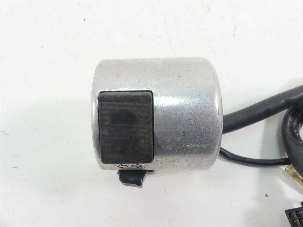 2003 Honda VT750 DC Shadow Spirit Left Hand Blinker Control Switch 35020-MCR-A00 {{ shop.shopifyCountryName }} - Mototech271