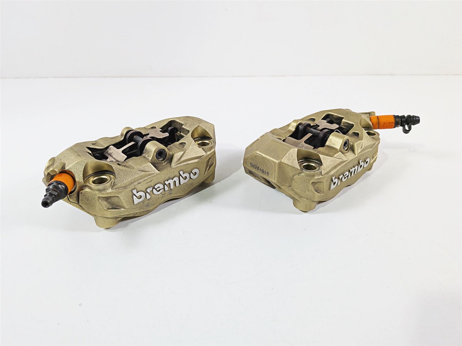 2016 Aprilia RSV 1100 Tuono V4 Factory Gold Brembo 100mm Front Brake Calipers {{ shop.shopifyCountryName }} - Mototech271