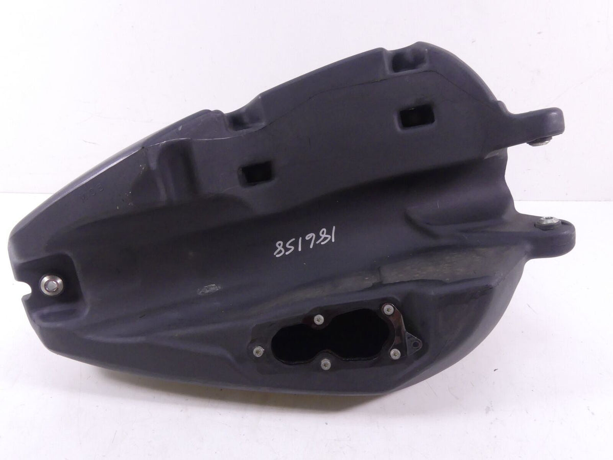 2009 Harley Sportster XR1200 Fuel Gas Petrol Reservoir Tank 61392-08 {{ shop.shopifyCountryName }} - Mototech271