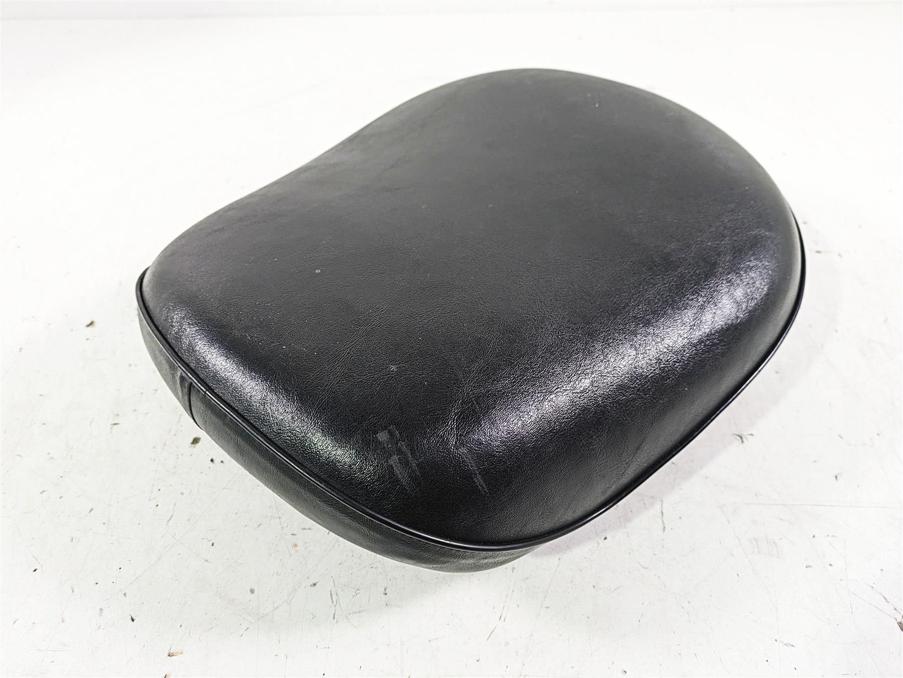 1998 Honda GL1500 Valkyrie Tour Rear Passenger Seat Saddle 77300-MZ0-760 {{ shop.shopifyCountryName }} - Mototech271