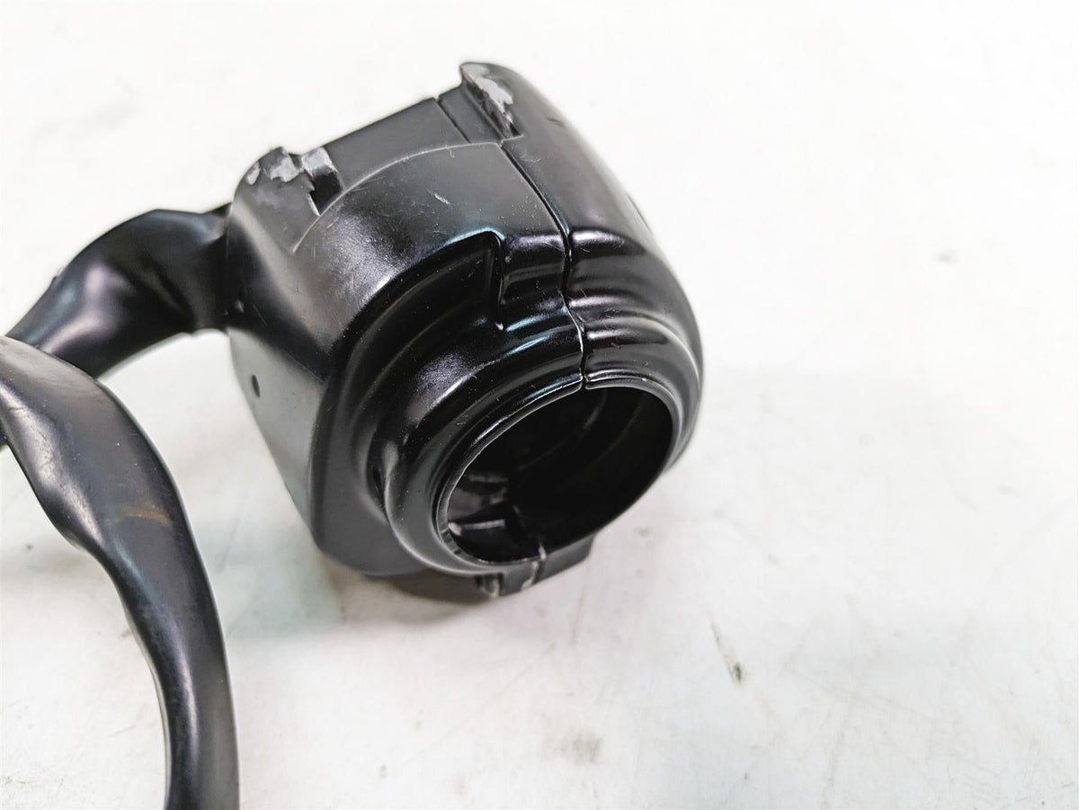2006 Harley FLSTI Softail Heritage Left Hand Turn Signal Control Switch 71682-06 {{ shop.shopifyCountryName }} - Mototech271