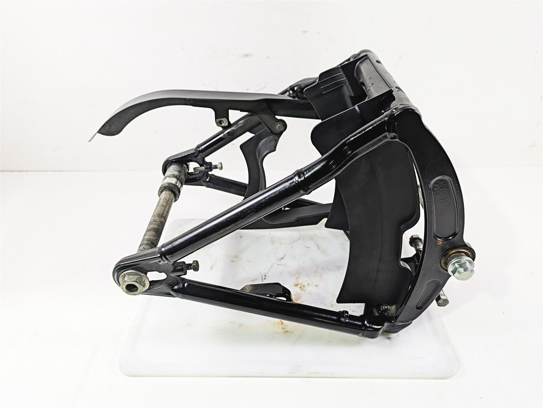 2014 Harley FLS Softail Slim Rear Swingarm Swing Arm & Guards 47573-11BHP | Mototech271