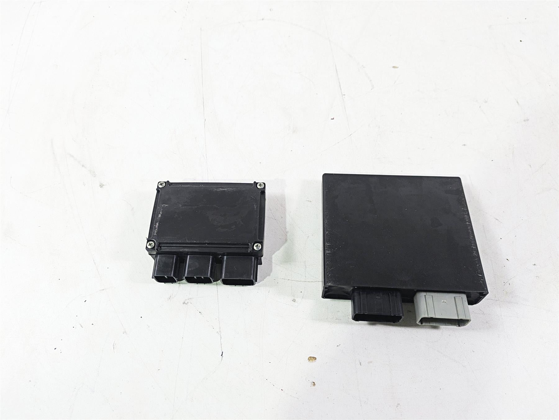 2020 Kawasaki ZX6R Ninja Cdi Ecu Ecm Engine Control Module & Relay 21175-1395 {{ shop.shopifyCountryName }} - Mototech271