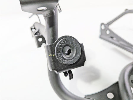 2024 Kawasaki EX500 Ninja 40th An. Front Stay Sub Frame Holder 39137-0744 {{ shop.shopifyCountryName }} - Mototech271