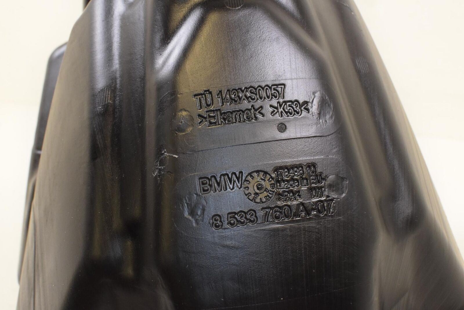 2016 BMW R1200R R1200 R K53 Fuel Gas Petrol Tank 16118533760 {{ shop.shopifyCountryName }} - Mototech271