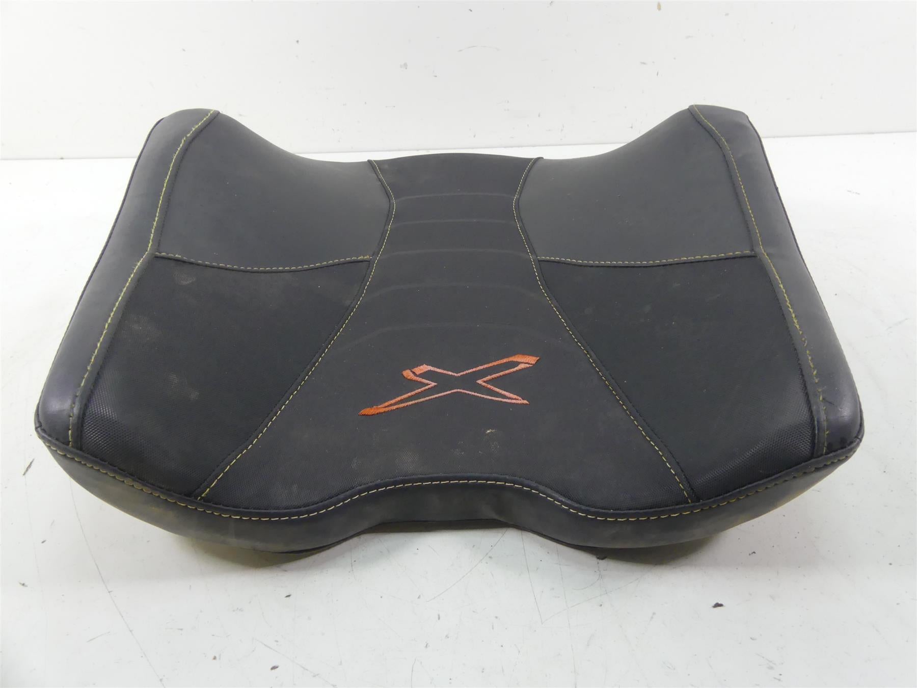 2017 Can Am Maverick X3 XDS Turbo R Right Passenger Back Rest Cushion 708002127 {{ shop.shopifyCountryName }} - Mototech271