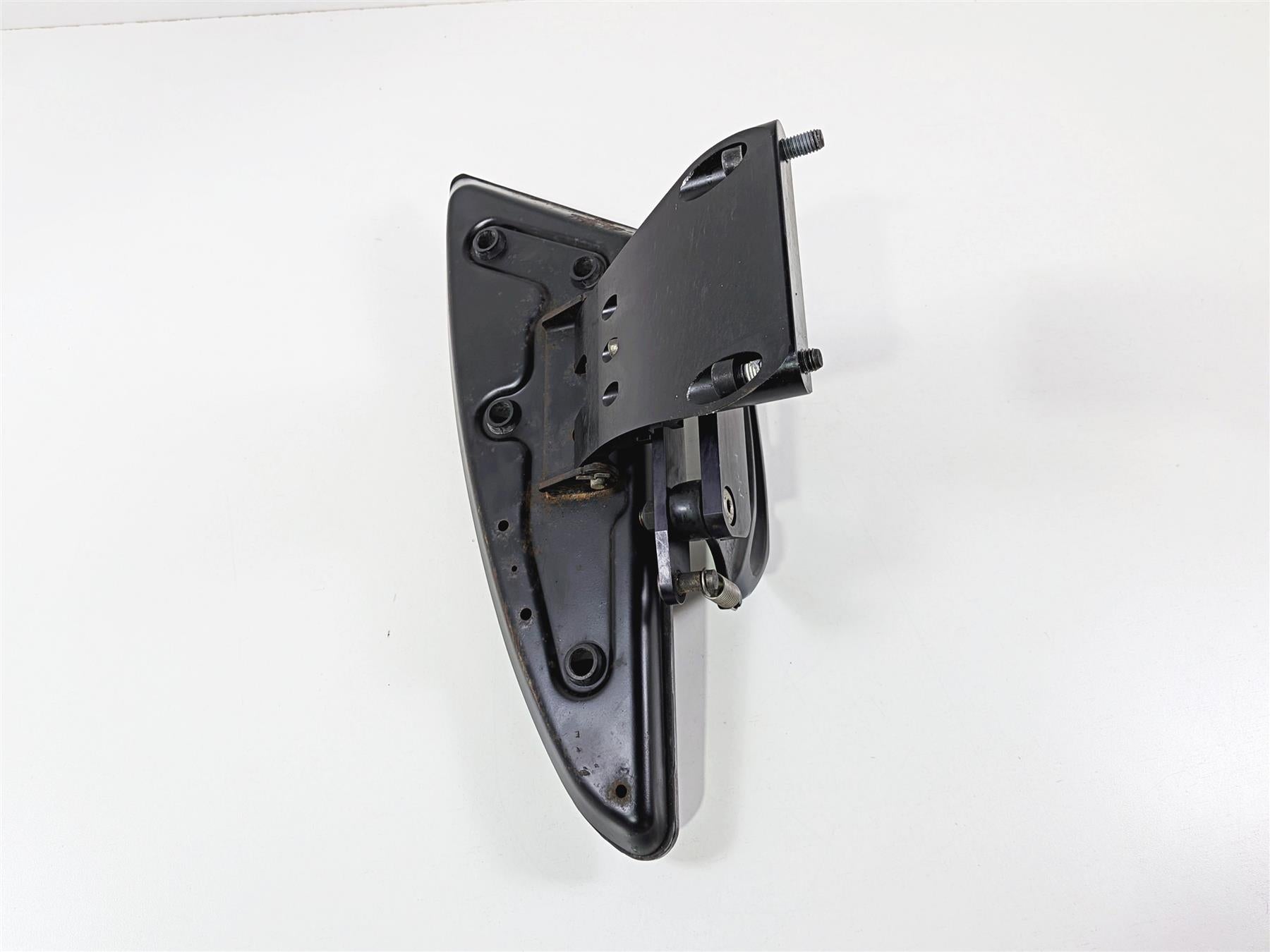 2016 Victory Cross Country Front Right Floorboard & Brake Pedal 1021216 5134178 {{ shop.shopifyCountryName }} - Mototech271