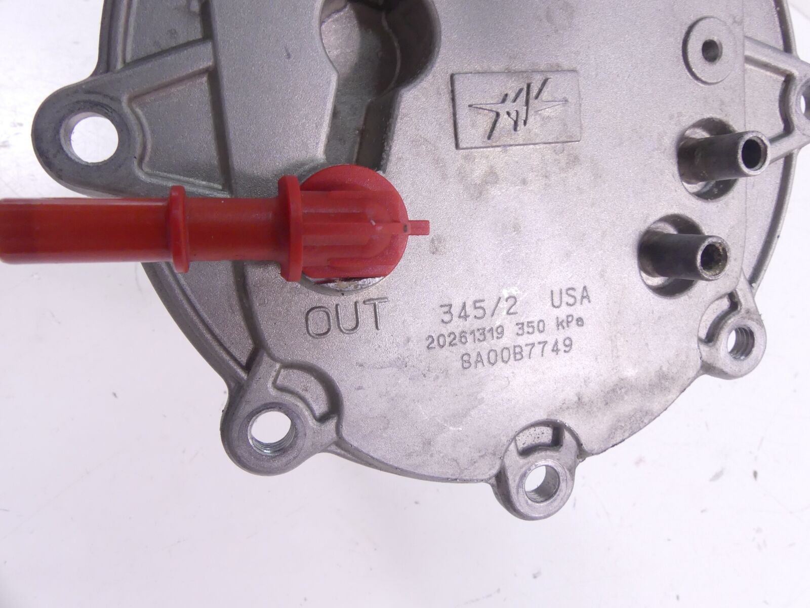 2013 Mv Agusta F4RR Fuel Gas Petrol Pump 1K -Tested 8A00B7749 {{ shop.shopifyCountryName }} - Mototech271