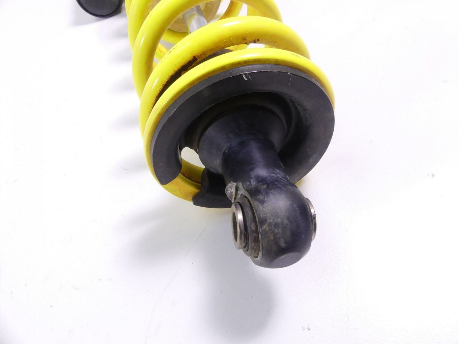 2018 Can-Am Maverick 1000R XMR Rear Left Fox Damper Shock 706003122 {{ shop.shopifyCountryName }} - Mototech271