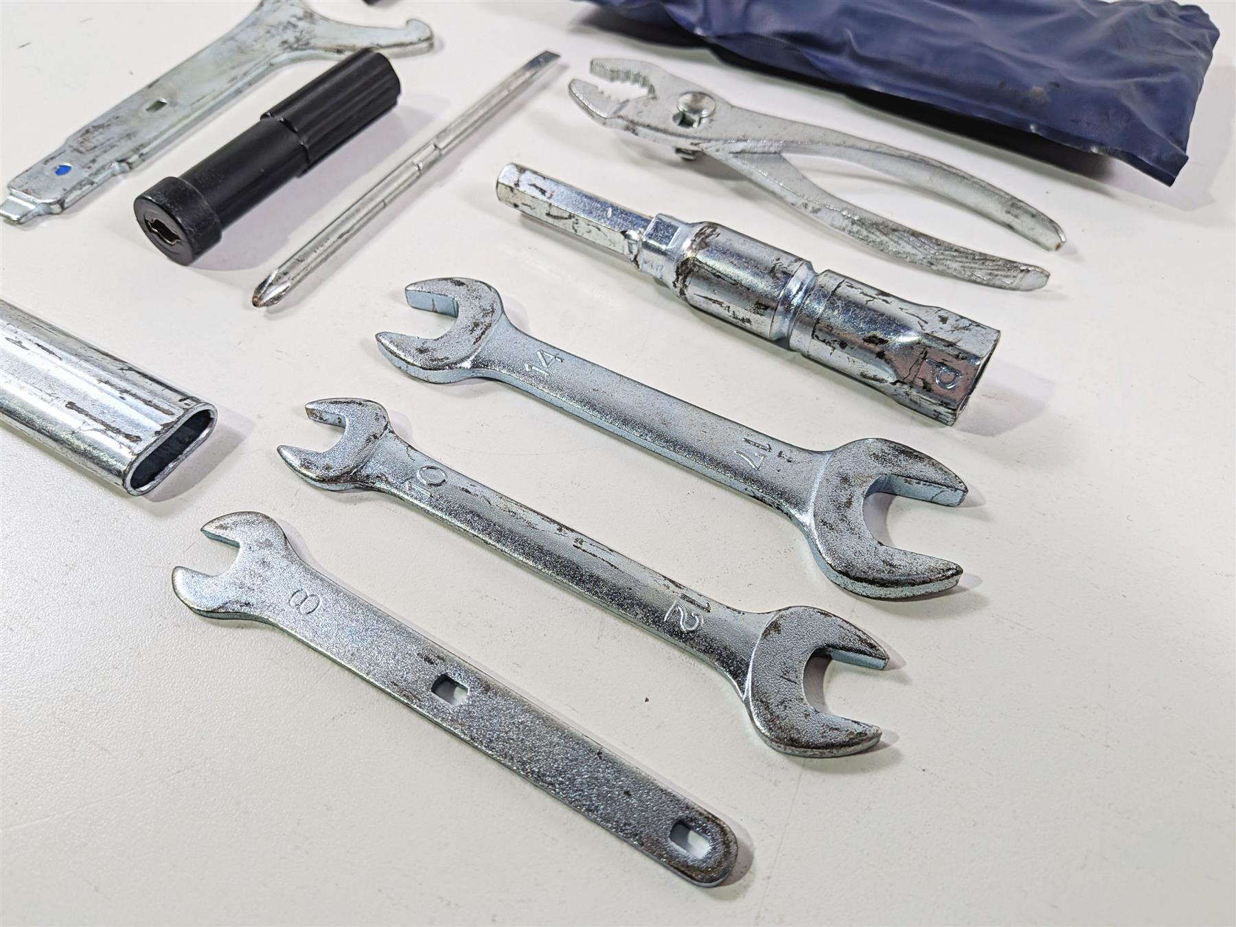 2003 Honda V-Twin VTX1800 C Owners Tool Kit + Bag - Not Complete 89010-MCH-010 {{ shop.shopifyCountryName }} - Mototech271
