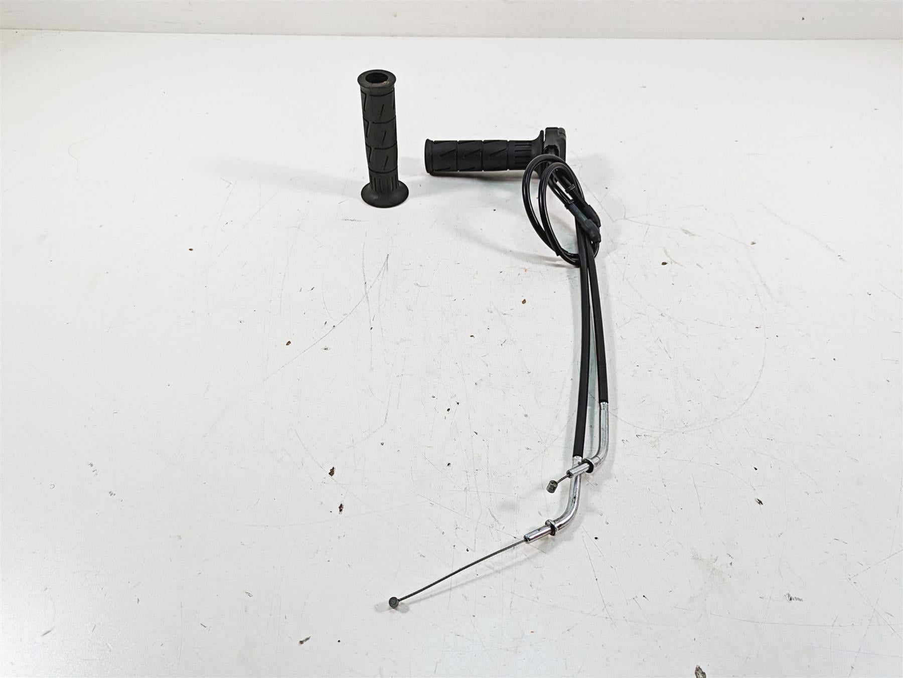 2018 Kawasaki ZX1002 Ninja H2 SX Throttle Cable Grip Set 46003-0739 32099-0767 {{ shop.shopifyCountryName }} - Mototech271