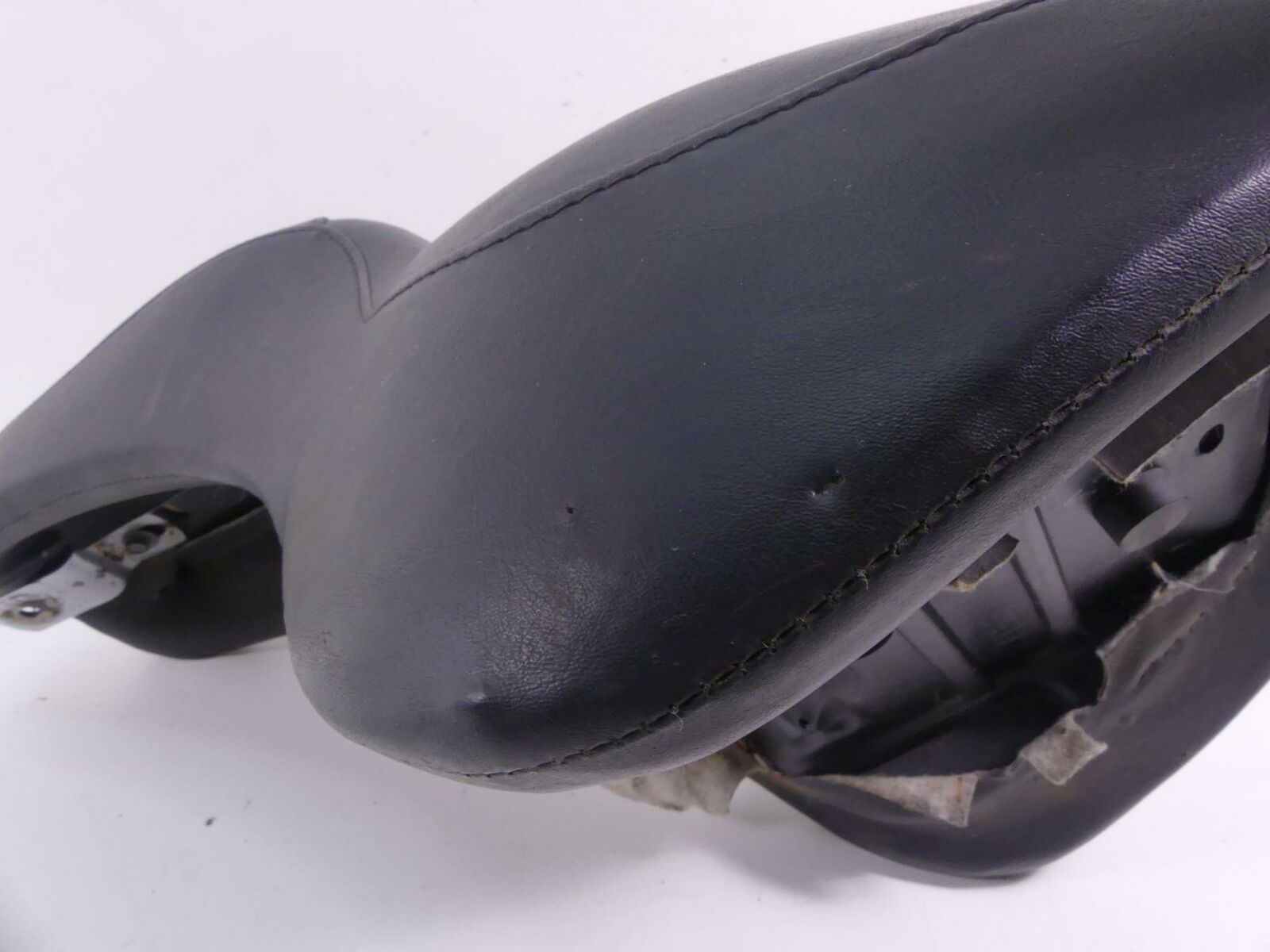 Harley Davidson Oem Softail Deuce Seat Saddle {{ shop.shopifyCountryName }} - Mototech271
