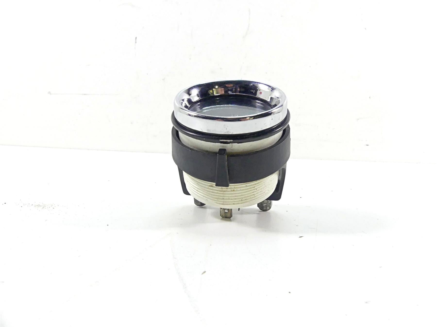 2004 Harley Touring FLHTCUI Electra Glide Volt Voltage Meter Gauge 74526-96C {{ shop.shopifyCountryName }} - Mototech271