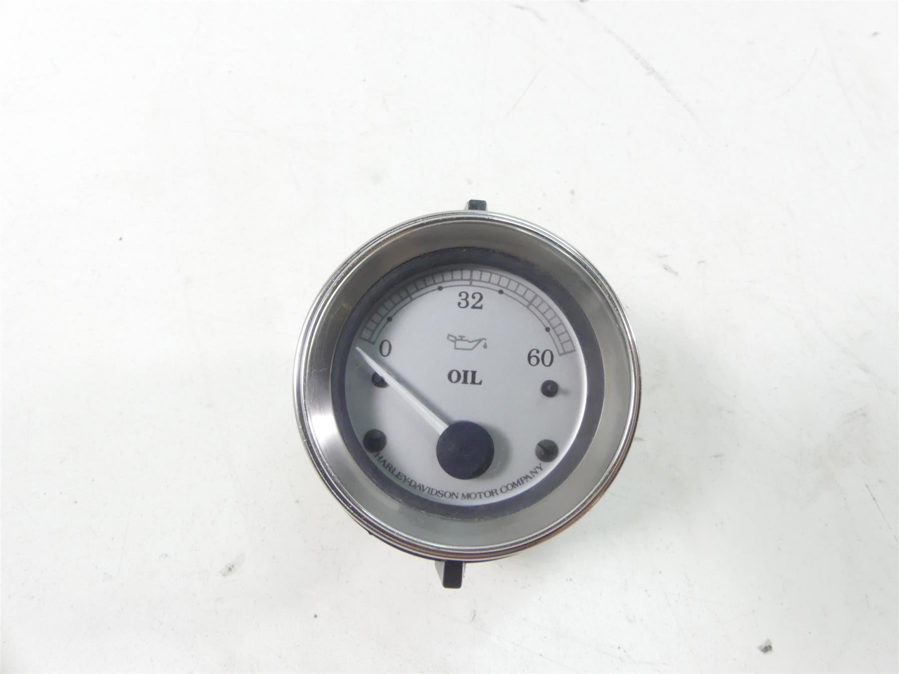 2011 Harley Touring FLTRX Road Glide Oil Pressure Gauge Instrument 75165-01A