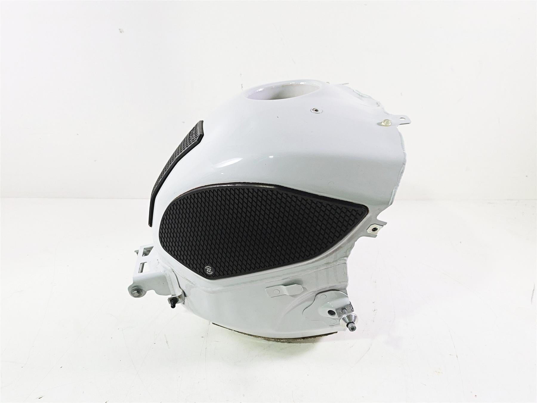 2016 BMW S1000RR K46 Fuel Gas Petrol Tank - No Dents 16117717884 {{ shop.shopifyCountryName }} - Mototech271