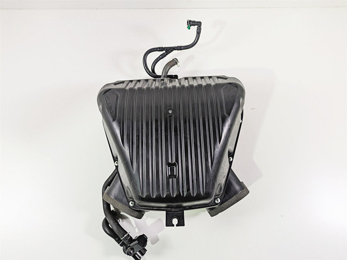 2023 Suzuki GSX1300 RR Hayabusa Air Cleaner Breather Filter Set 13720-10L00 {{ shop.shopifyCountryName }} - Mototech271