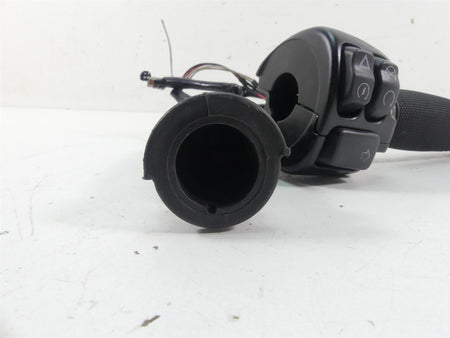 2021 Harley Softail FLSB Sport Glide Right Hand Control Switch - Read 71500462 {{ shop.shopifyCountryName }} - Mototech271