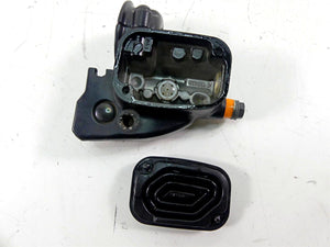 2015 Harley Davidson VRSCDX Night Rod Sp Front Brake Master Cylinder 44551-08F