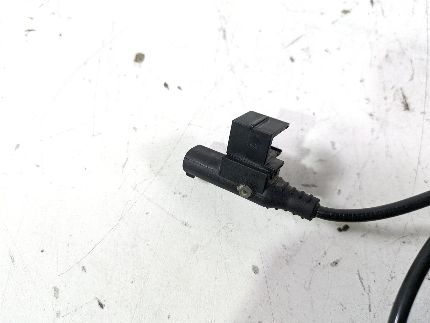 2022 BMW R1250 RT K052 Rear Abs Brake Wheel Speed Sensor 34529443105 {{ shop.shopifyCountryName }} - Mototech271