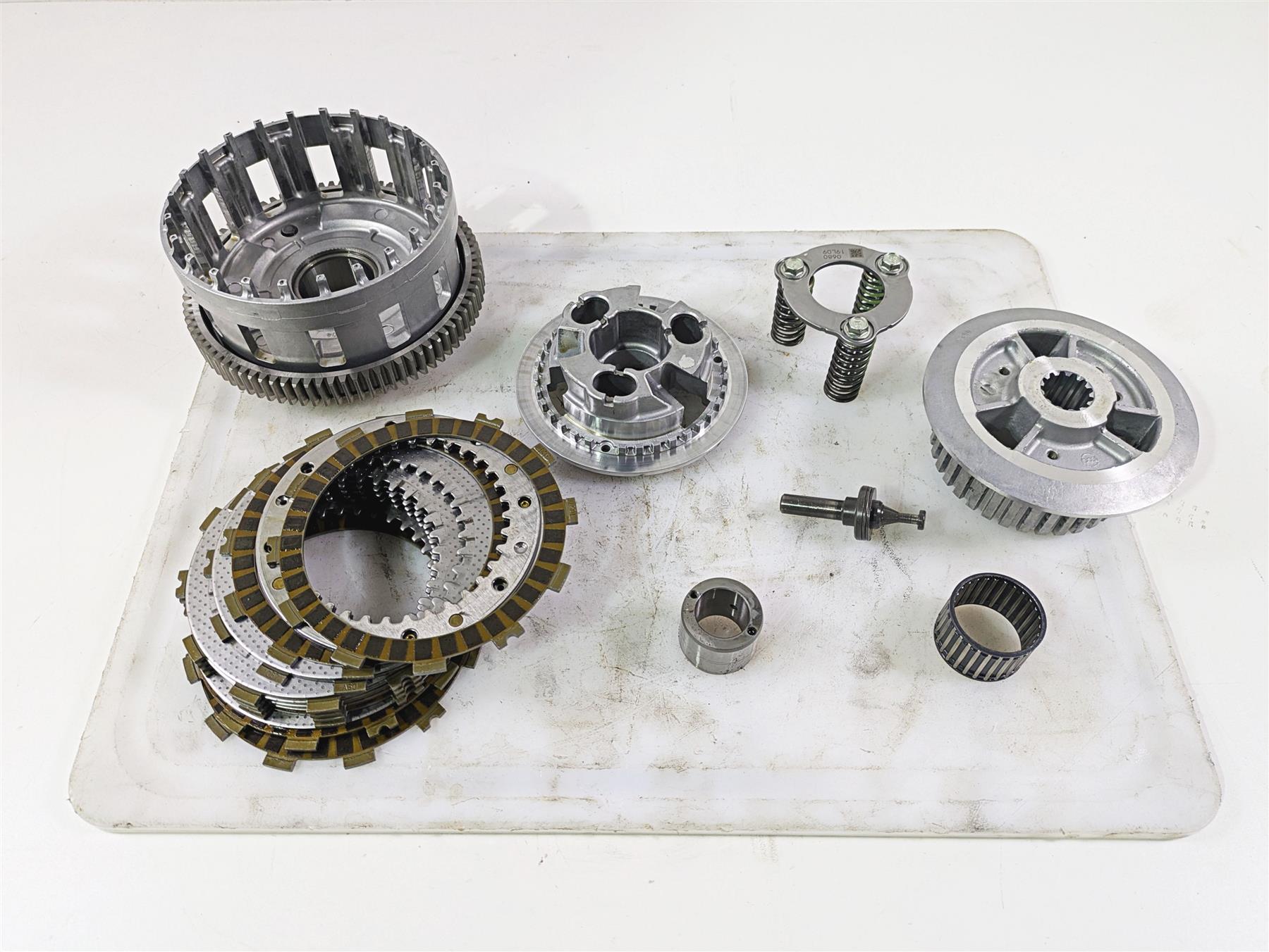 2020 Kawasaki Z900 ZR900 Clutch Pressure Plate Friction Disc Set 13095-0598 {{ shop.shopifyCountryName }} - Mototech271