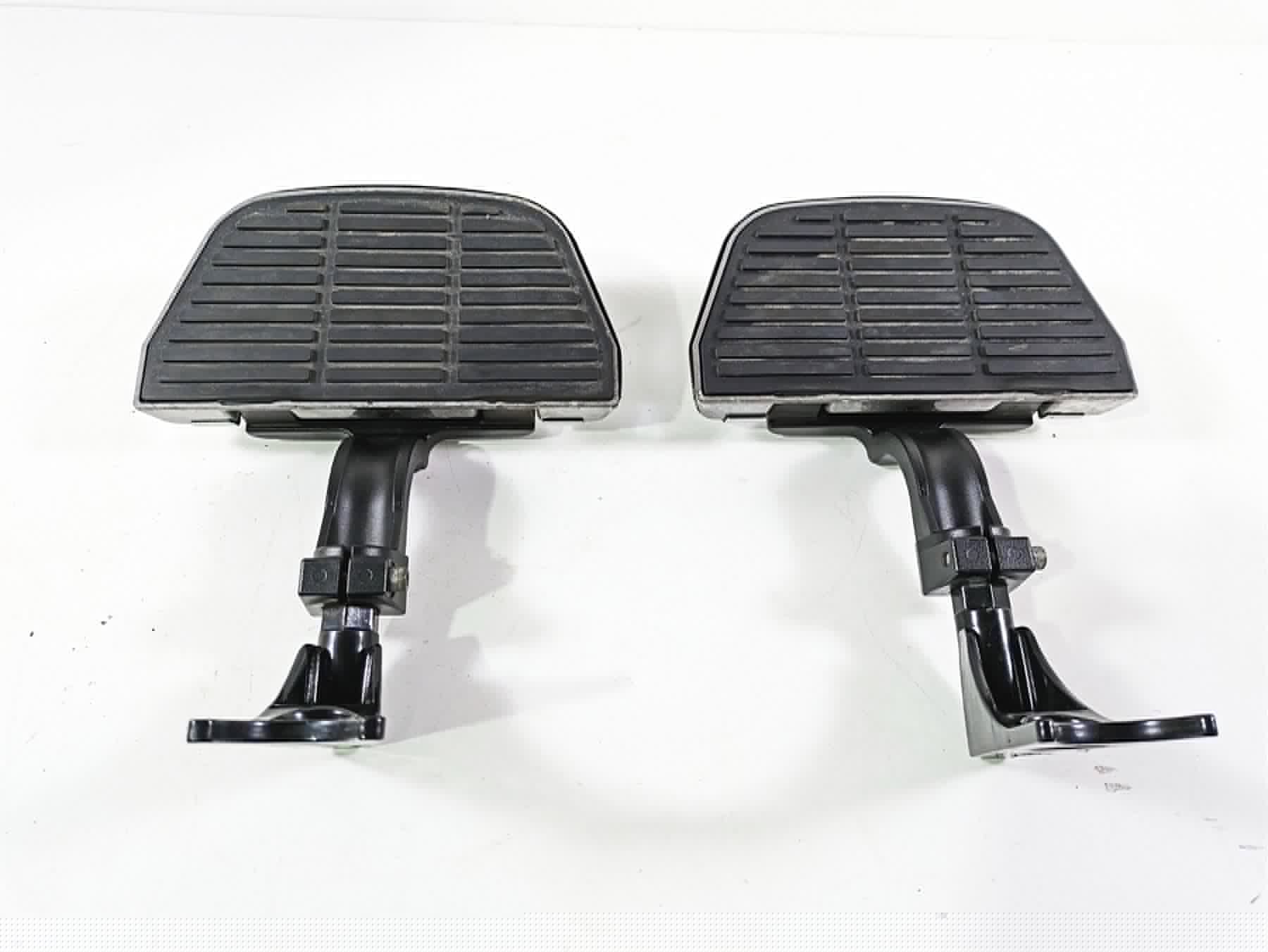 2008 Harley FLSTC Softail Heritage Rear Passenger Floorboard Kit 50602-00A {{ shop.shopifyCountryName }} - Mototech271