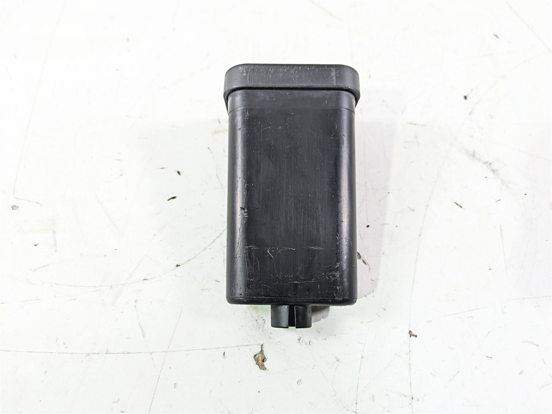 2003 Harley Touring FLHTCUI E-Glide 100th Tssm Blinker Security Module 68922-00B {{ shop.shopifyCountryName }} - Mototech271