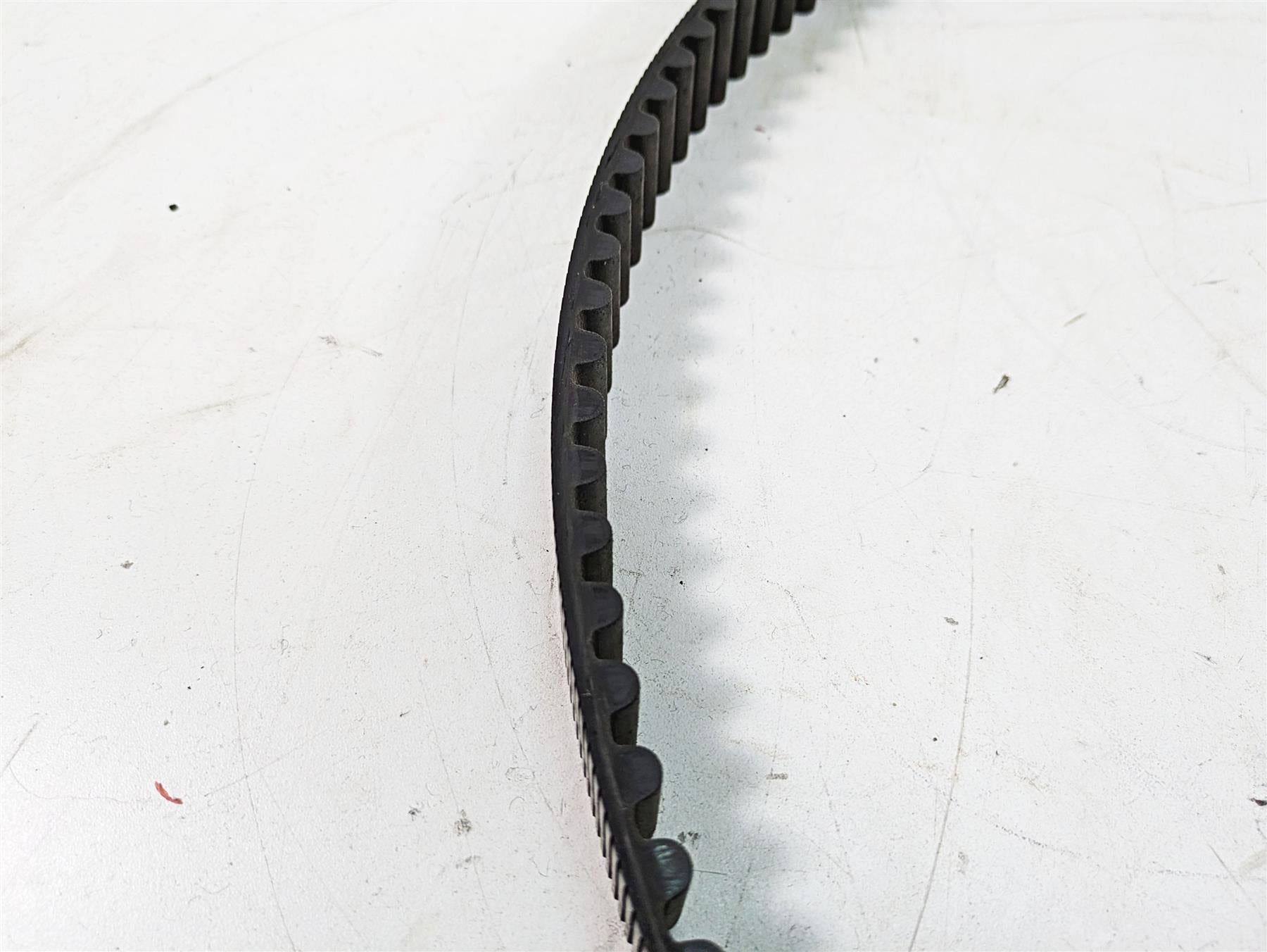 2005 Harley Dyna FXDL Low Rider Rear Drive Belt 133T 1-1/8" 40015-00B {{ shop.shopifyCountryName }} - Mototech271