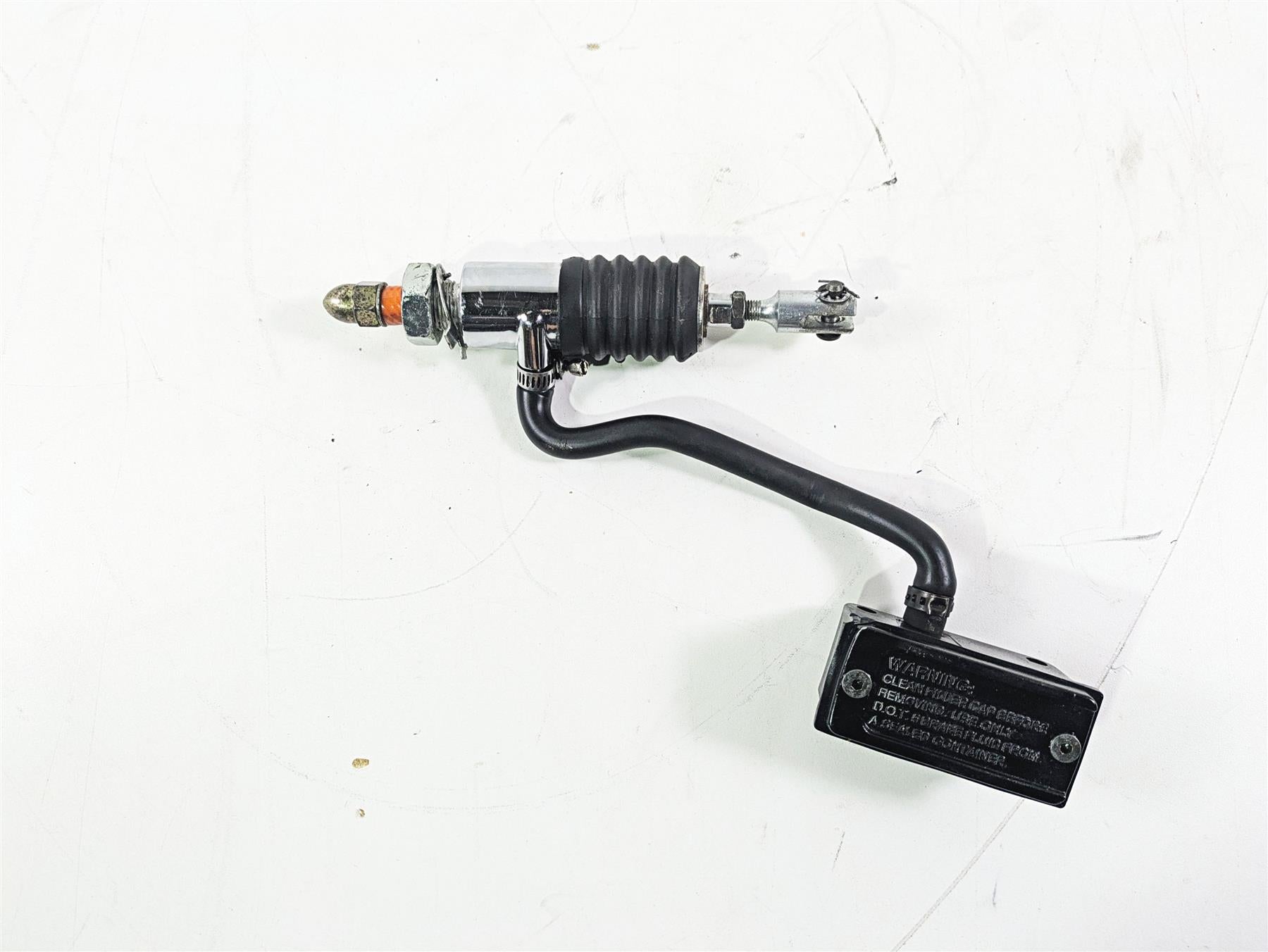 1996 Harley Touring FLHTCUI Electra Glide Rear Brake Master Cylinder 41755-95A {{ shop.shopifyCountryName }} - Mototech271