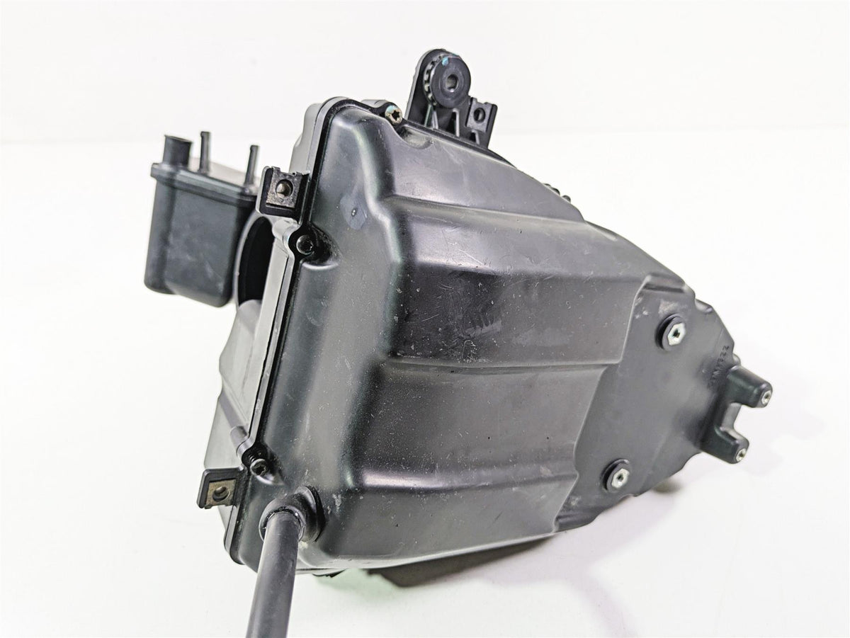 2018 Ducati Scrambler Desert Sled 800 Air Box Cleaner Breather Filter 44213103A {{ shop.shopifyCountryName }} - Mototech271