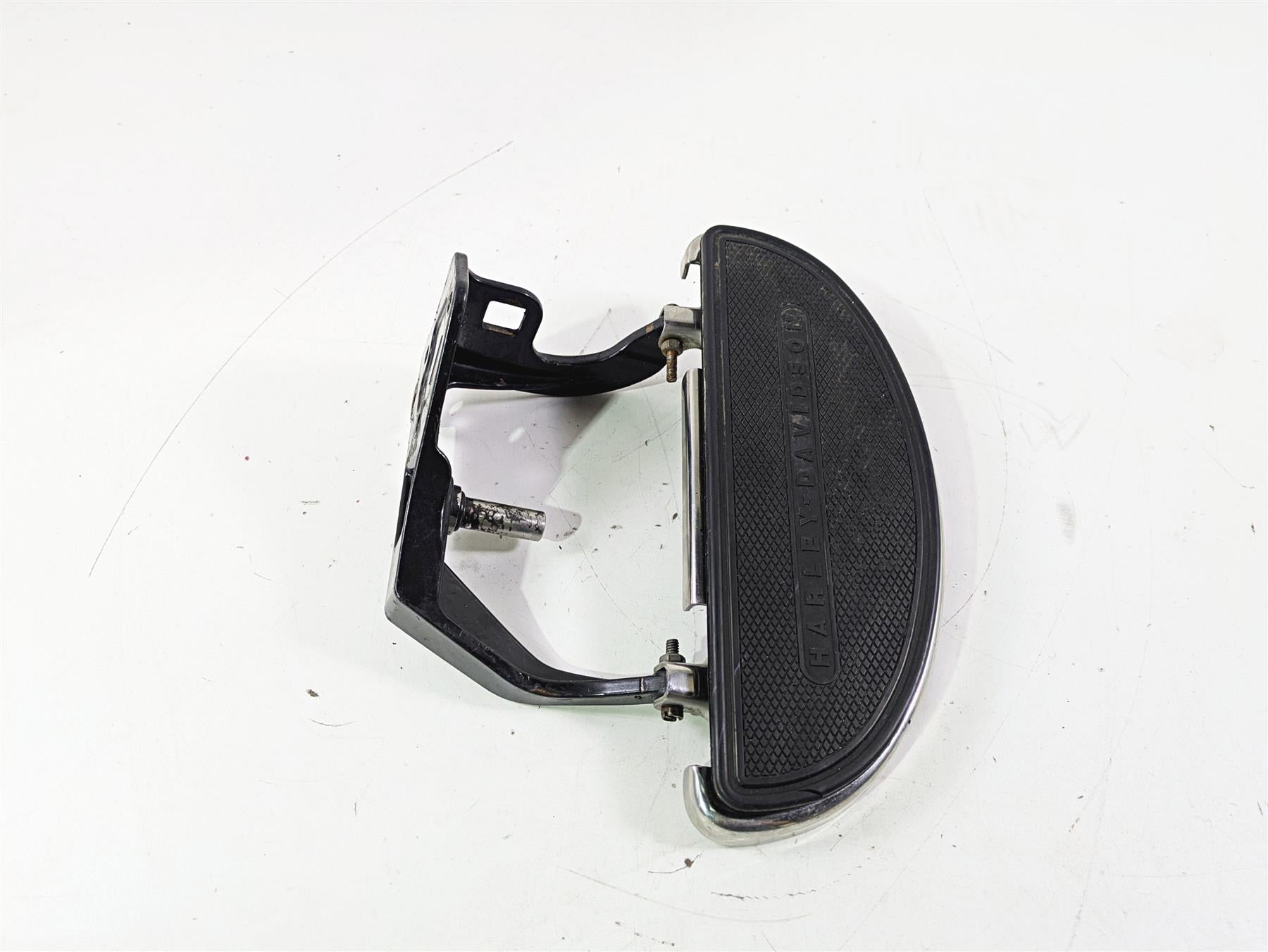 00-09 Harley Davidson Softail Right Front Floorboard 50600026