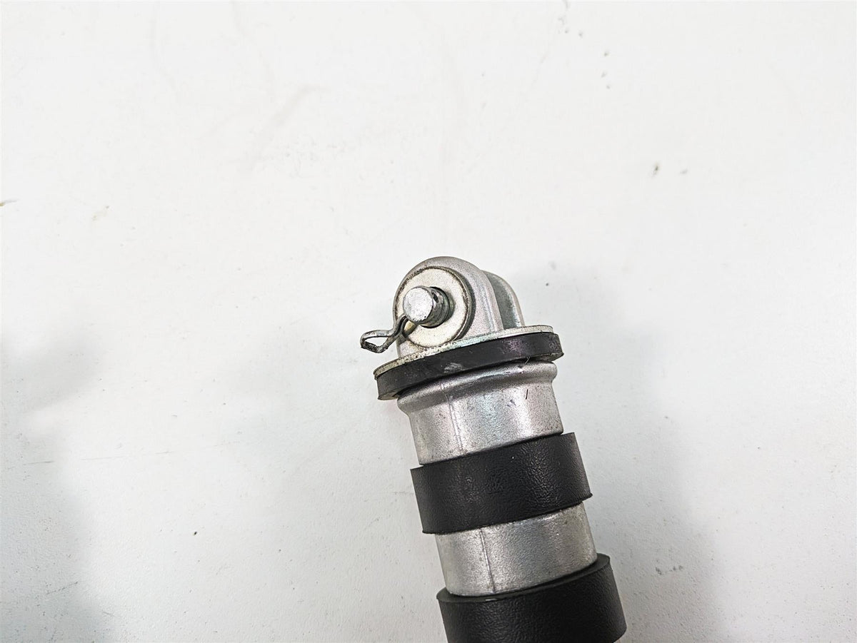 2006 Honda VT1100 C2 Shadow Rear Passenger Footpeg Rest Set 50715-MBA-020 {{ shop.shopifyCountryName }} - Mototech271