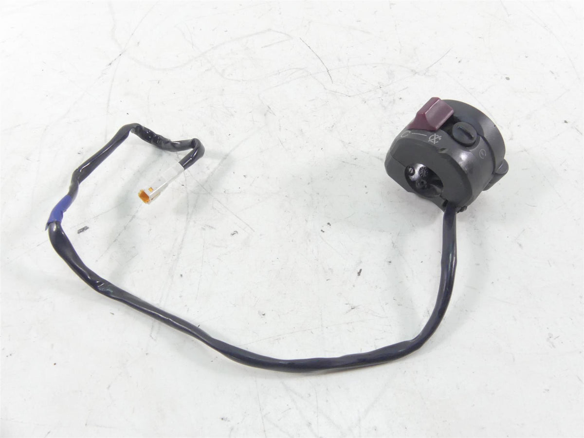 2018 Ducati Hypermotard 939 SP Right Hand Start Control Switch -Read 65010122E {{ shop.shopifyCountryName }} - Mototech271