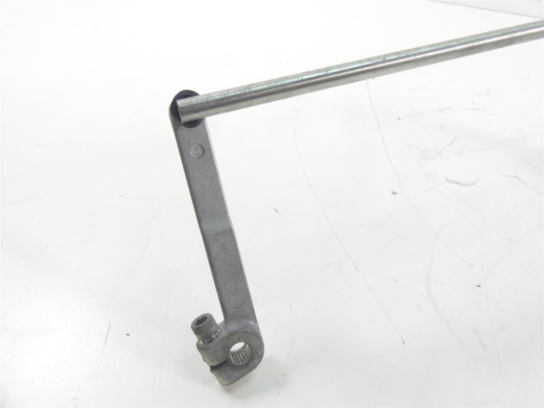 2009 Harley FXDL Dyna Low Rider Left Rider Forward Footpeg & Shifter 33693-03 {{ shop.shopifyCountryName }} - Mototech271