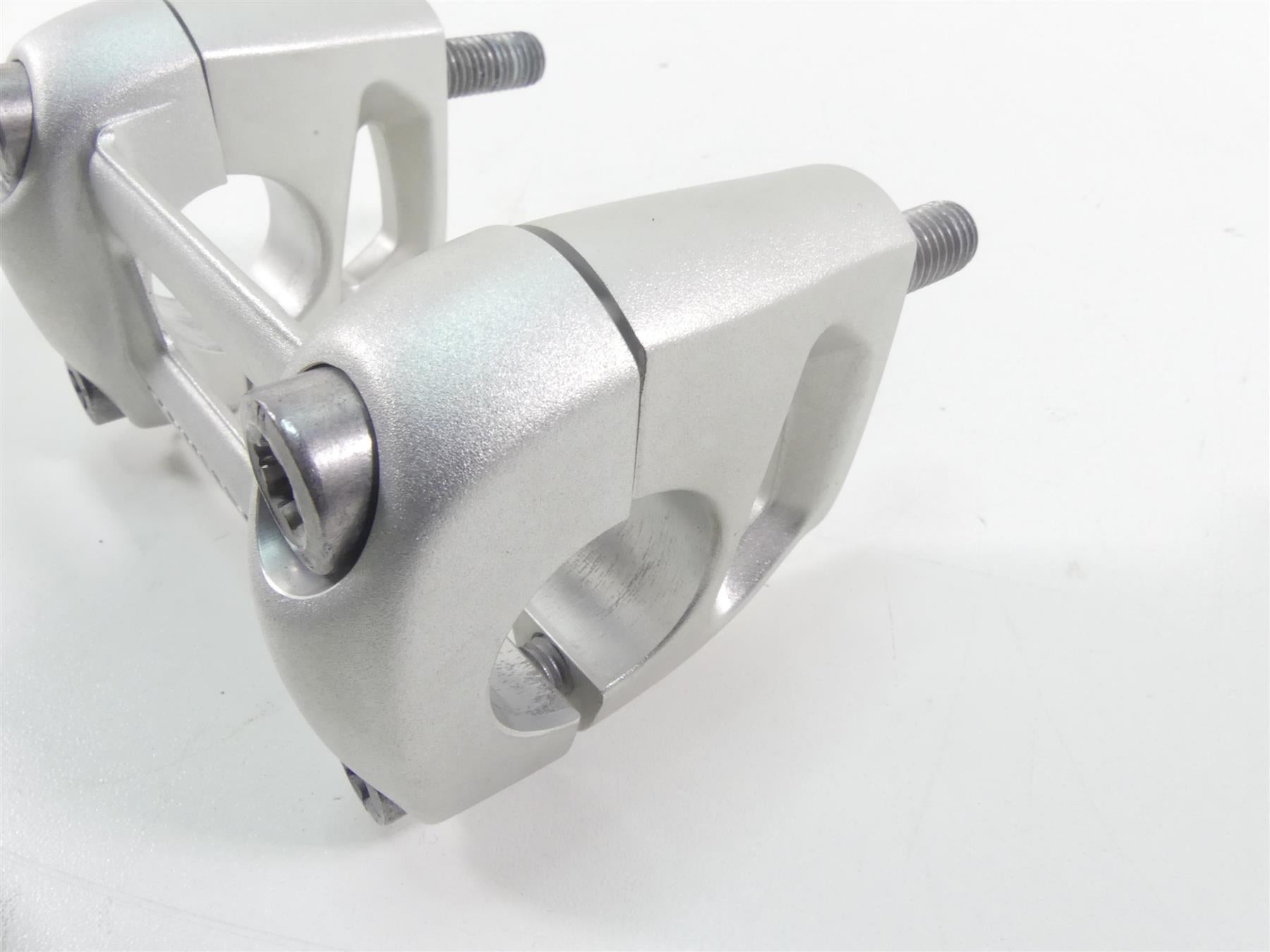 2016 BMW R nineT R9T K21 Handlebar Risers Holder Clamp Set 32718538049 {{ shop.shopifyCountryName }} - Mototech271