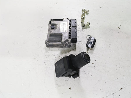 2022 BMW R1250 RT K052 Cdi Ecu Ecm Ignition Switch Key Lock Set 13611696358 {{ shop.shopifyCountryName }} - Mototech271