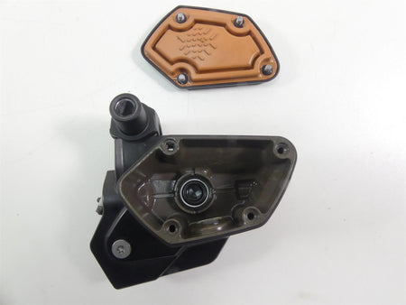 2016 BMW R nineT R9T K21 Front Brake Master Cylinder 32728559604 {{ shop.shopifyCountryName }} - Mototech271