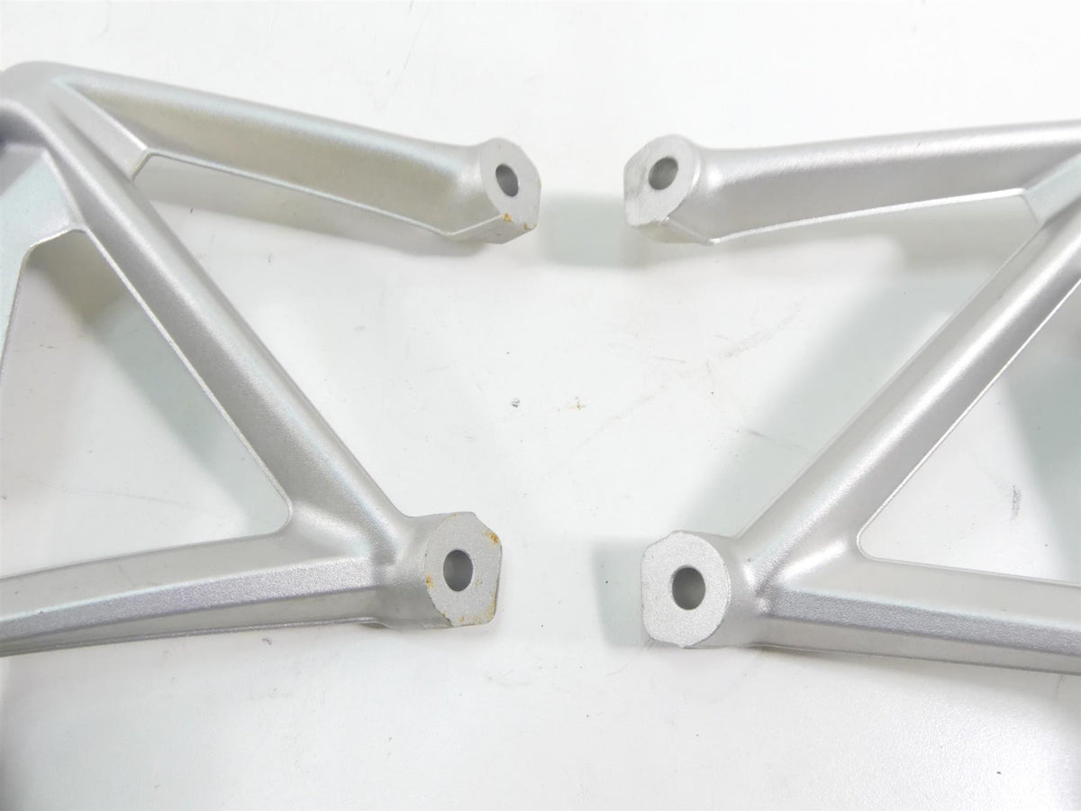 2014 BMW R1200GS K50 Rear Passenger Pillion Footpeg Foot Peg Set 46718526741 {{ shop.shopifyCountryName }} - Mototech271