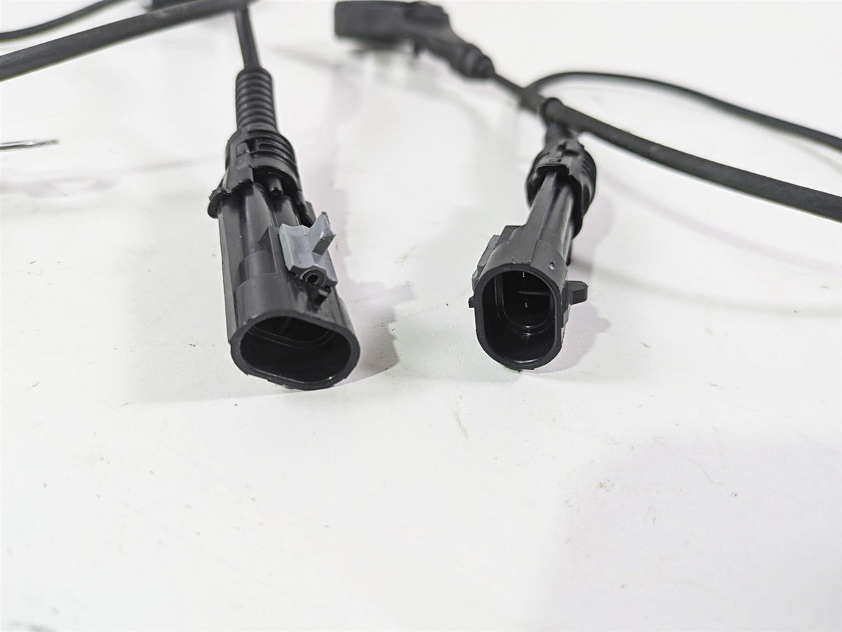 2010 Harley Touring FLHXSE CVO Street Glide Abs Brake Speed Sensor Set 40614-08 {{ shop.shopifyCountryName }} - Mototech271