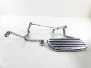 2005 Harley Touring CVO FLHTC SE Electra Glide  Floorboard Pedal Set 50683-04