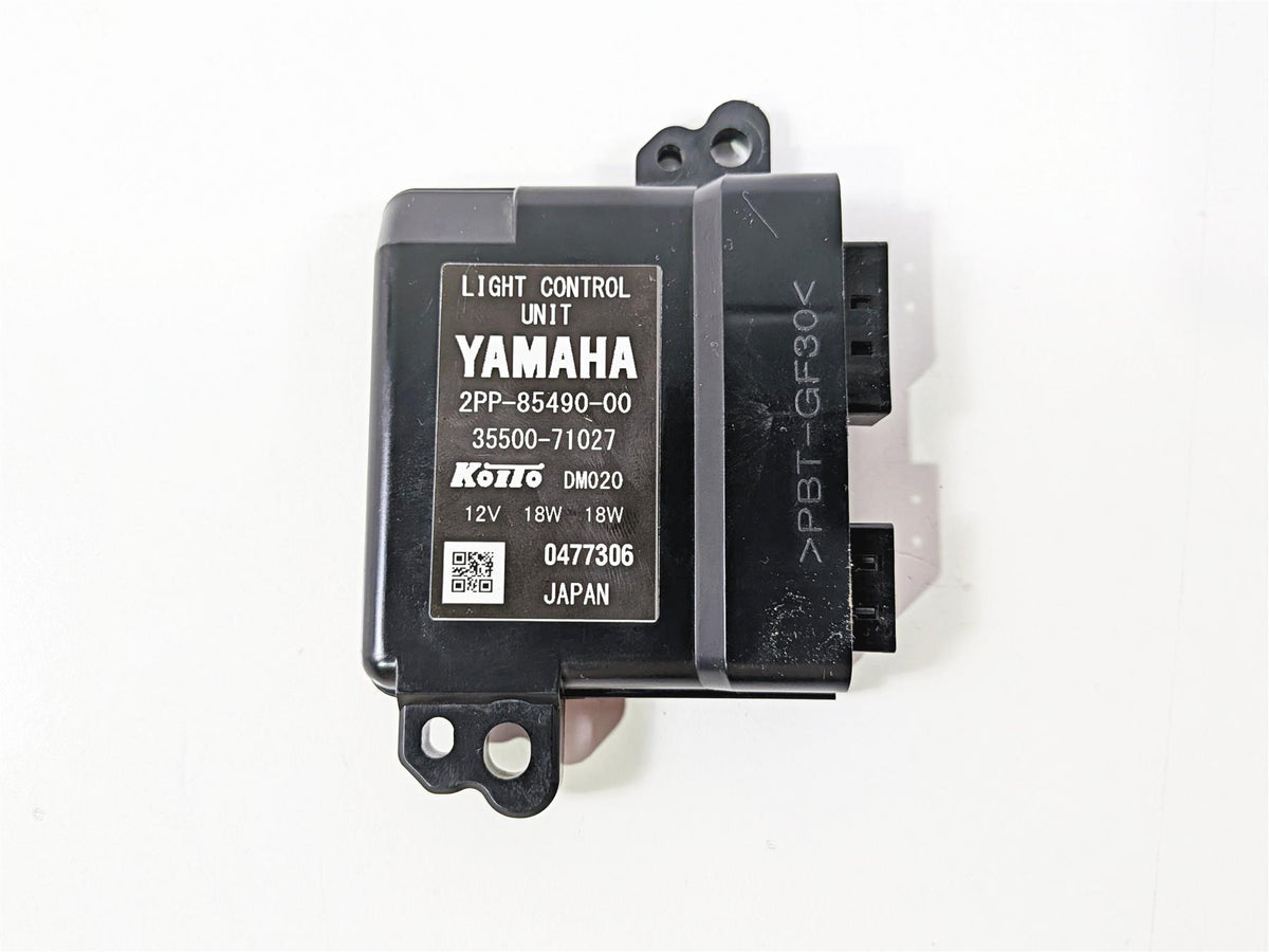 2022 Yamaha YZF R1 R1M RN65 Light Control Unit Module 2PP-85490-00-Mototech271