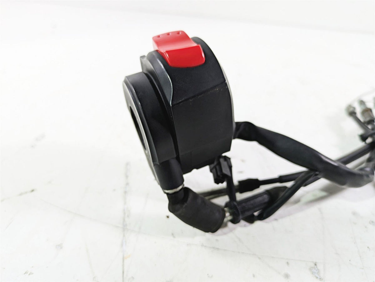 2016 Suzuki GSXR1000 Right Hand Start Stop Control Switch - Read 37200-47H30 {{ shop.shopifyCountryName }} - Mototech271