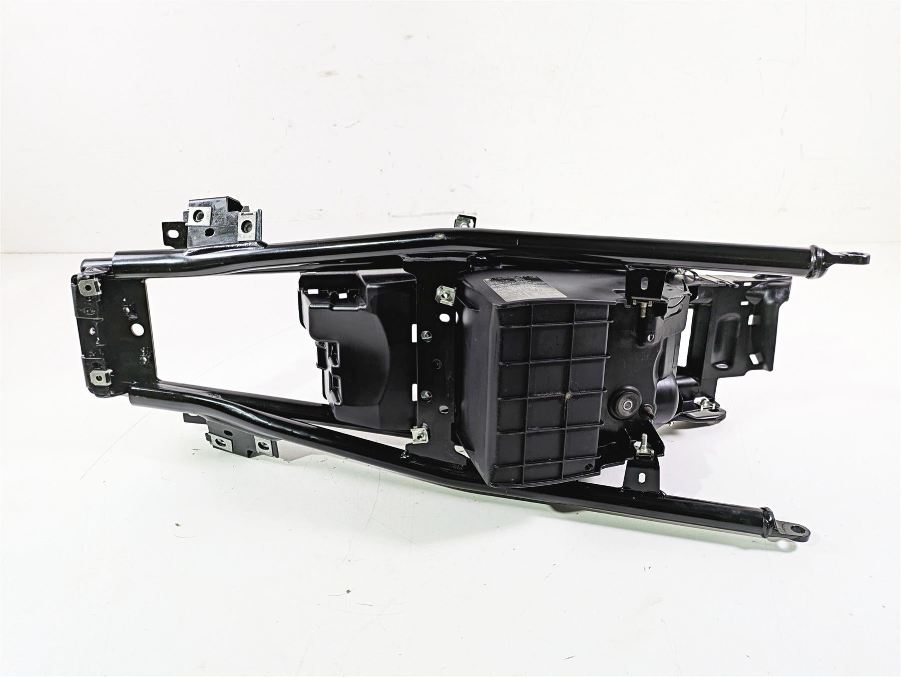 2019 BMW G310GS K02 Straight Subframe & Inner Fender 46518562029 {{ shop.shopifyCountryName }} - Mototech271