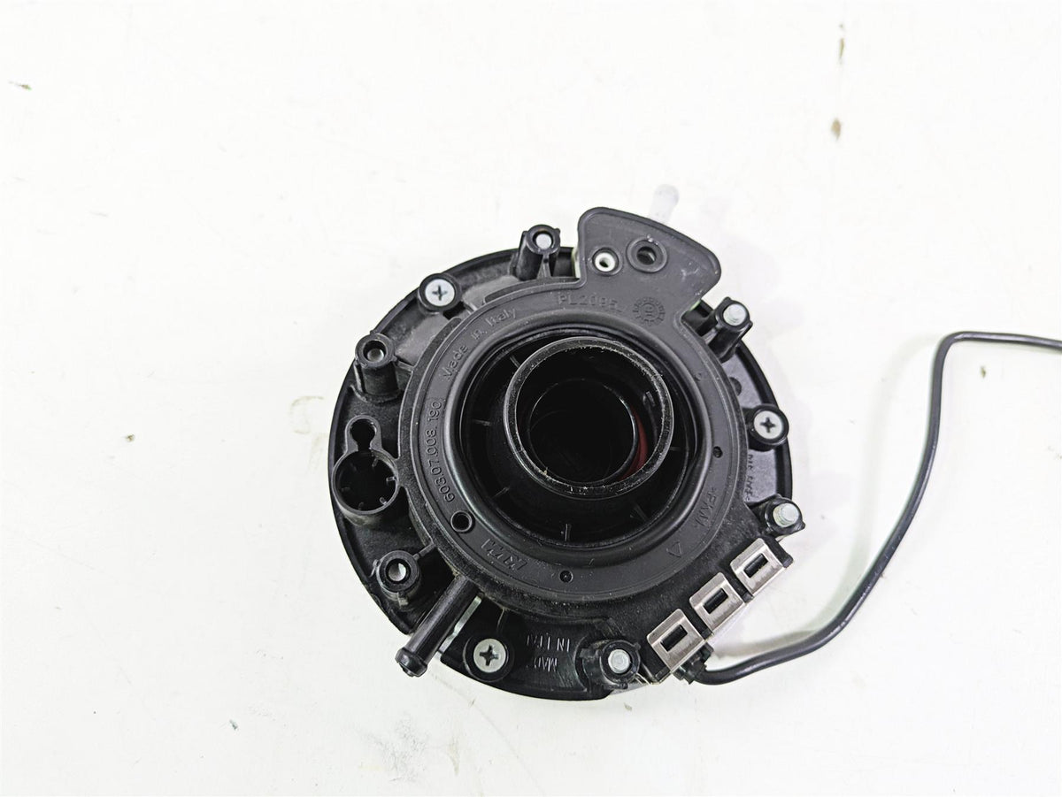 2018 KTM 1290 Super Adv S Keyless Fuel Gas Tank Lid 60707008000 {{ shop.shopifyCountryName }} - Mototech271